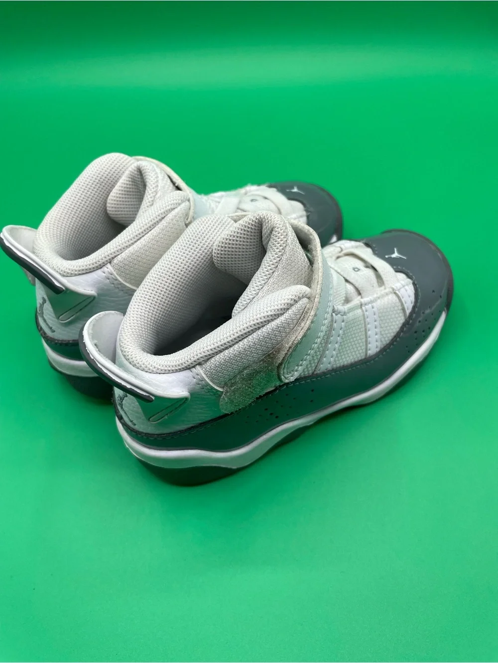 Jordan classic styling